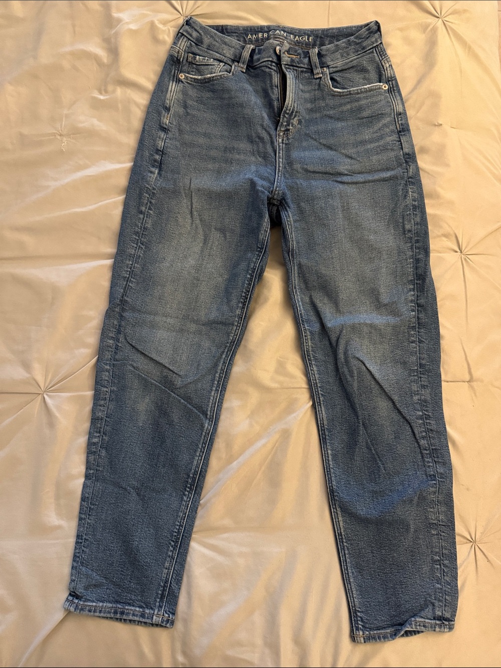 American Eagle Outfitters Curve Love High-Rise Dark Blue Straight-Leg Jeans